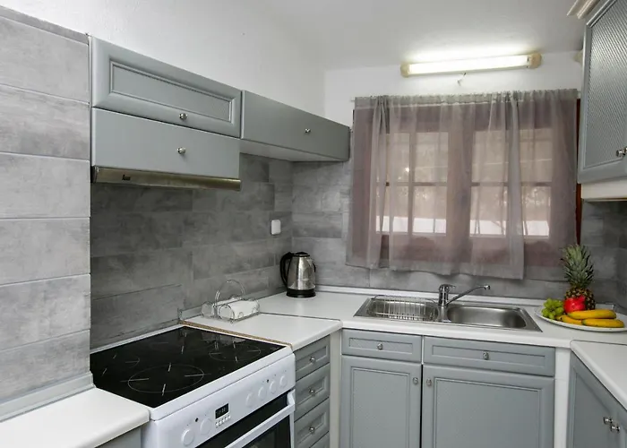 Kouf * Nea Iraklitsa